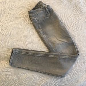 SALE - Grey Distressed American Eagle Jeggings